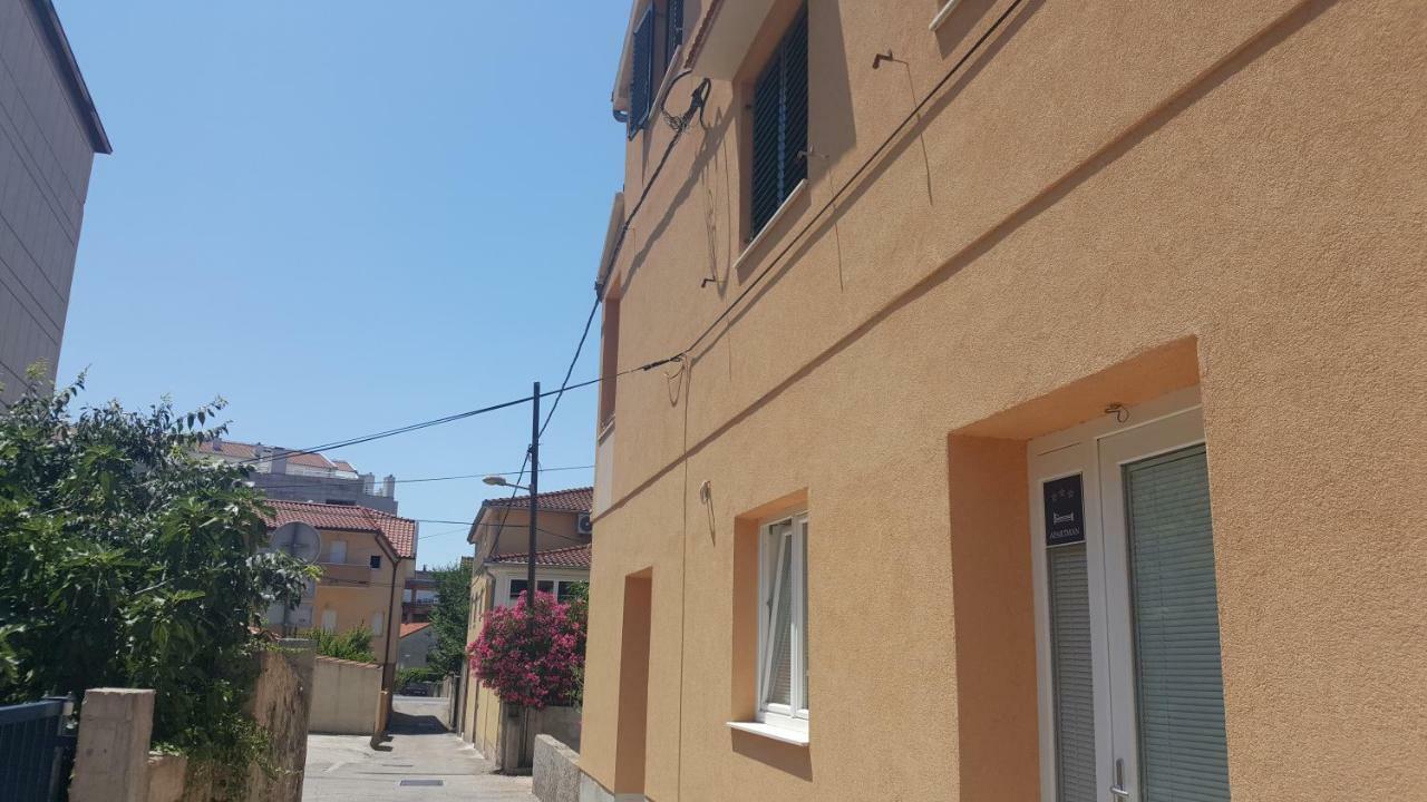 Apartment Sunce Šibenik Buitenkant foto